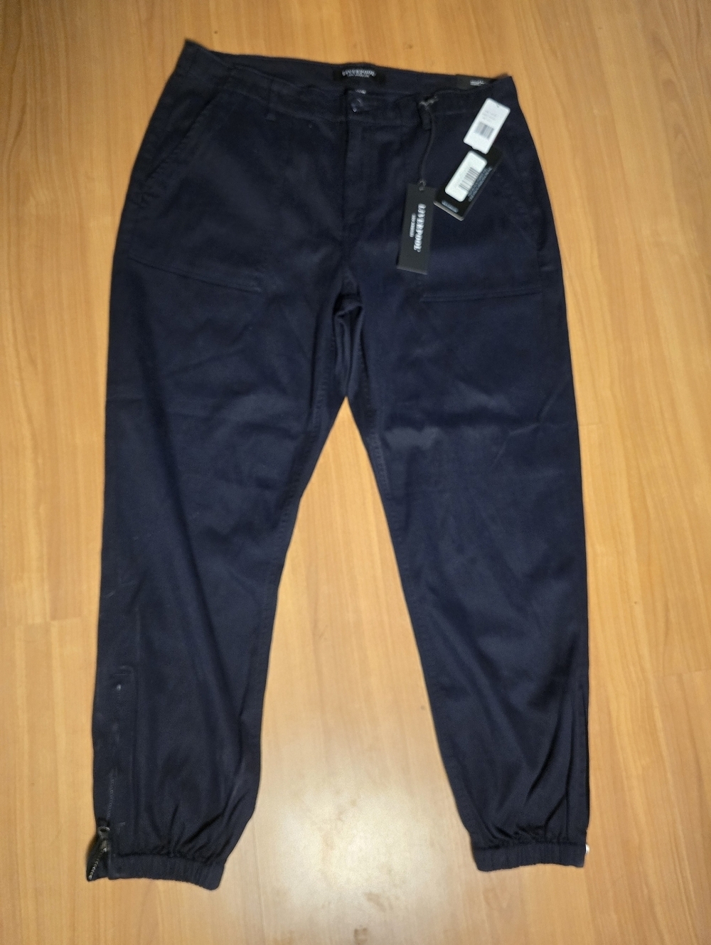 Liverpool Pants NWT 33/16